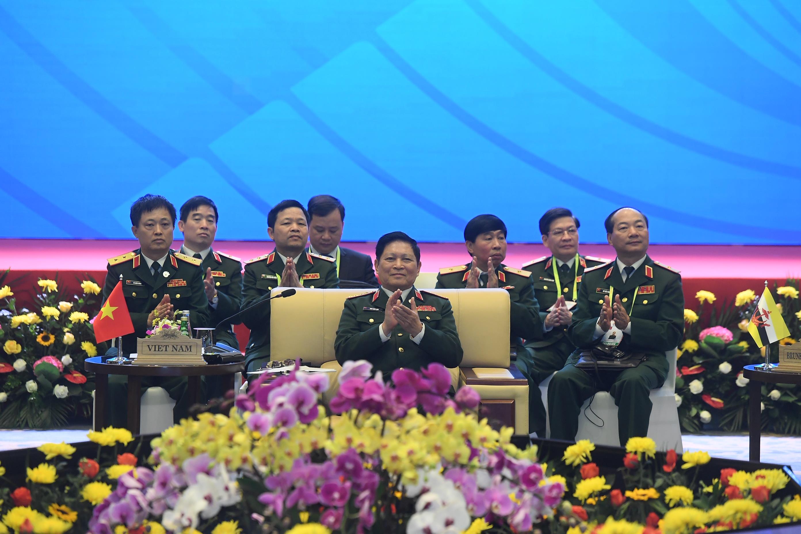 Việt Nam tiếp tục ghi dấu ấn trong tiến trình hợp tác quốc phòng ASEAN

